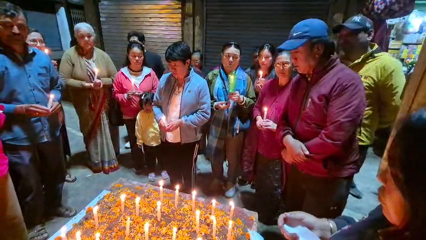 पैह्राेमा ज्यान गुमाउनेहरूलाई गरियो श्रद्धाञ्जली अर्पण